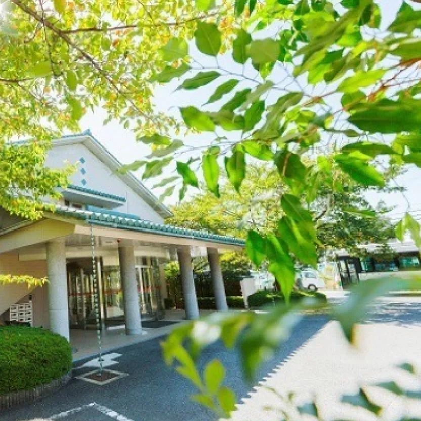 エスティームライフ学園前